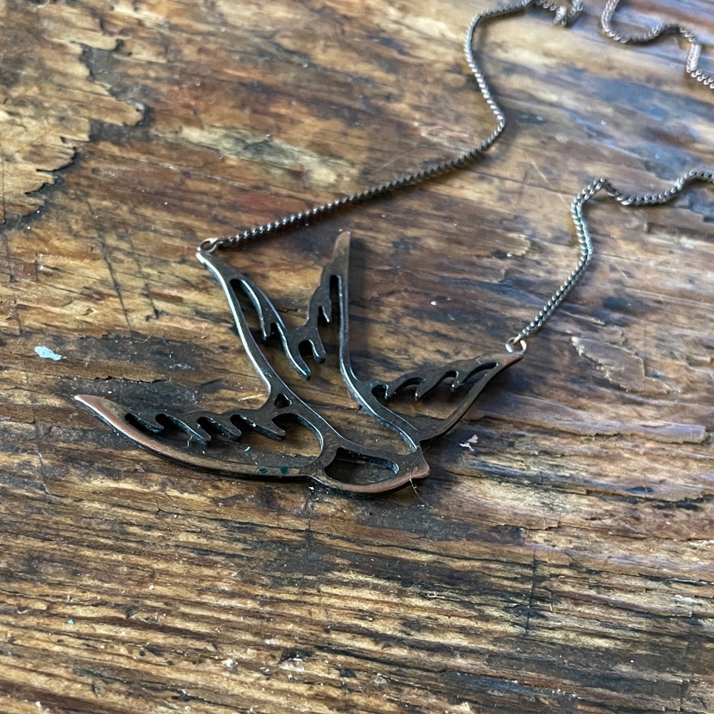 Sparrow necklace